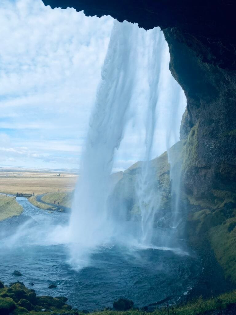 Cascata di Seljalandsfoss